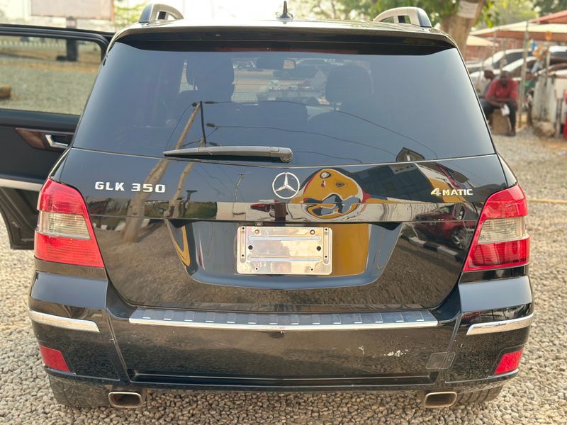 Thumbnail 4 of 2010 MERCEDES-BENZ GLK-Class 4matic